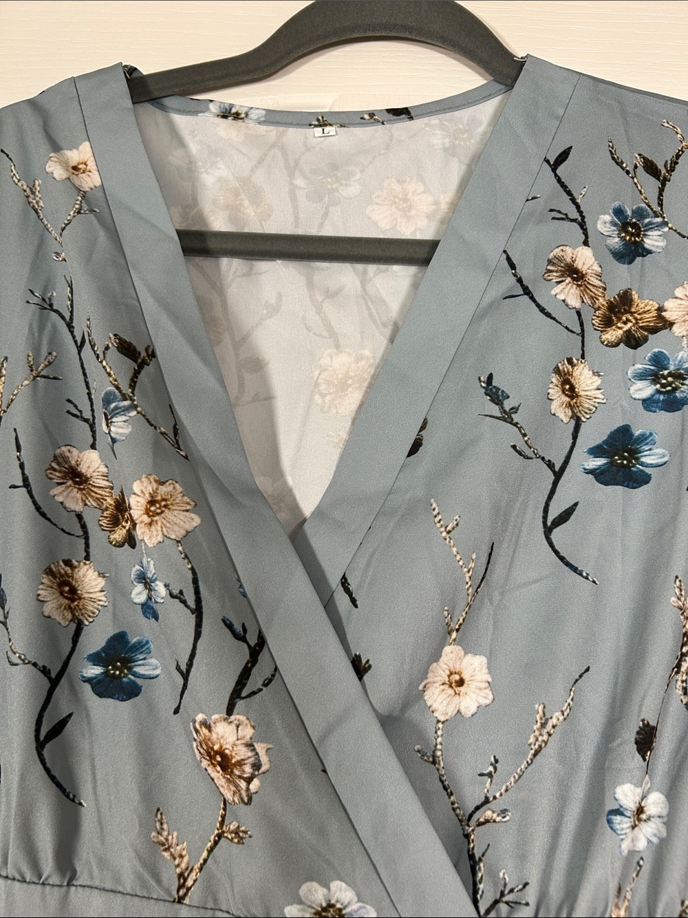 Light Blue Floral Wrap Style Midi Dress size L - Picture 5 of 6
